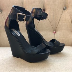 Steve Madden wedges